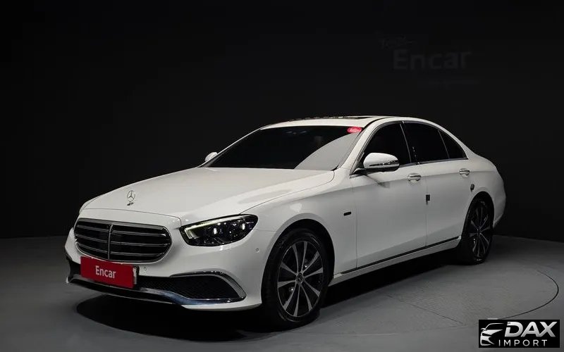 Mercedes-Benz E-Class E300e 4MATIC Exclusive