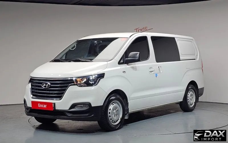 Hyundai Starex Van 5-Seater