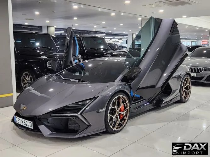 Lamborghini Revuelto 6.5 V12