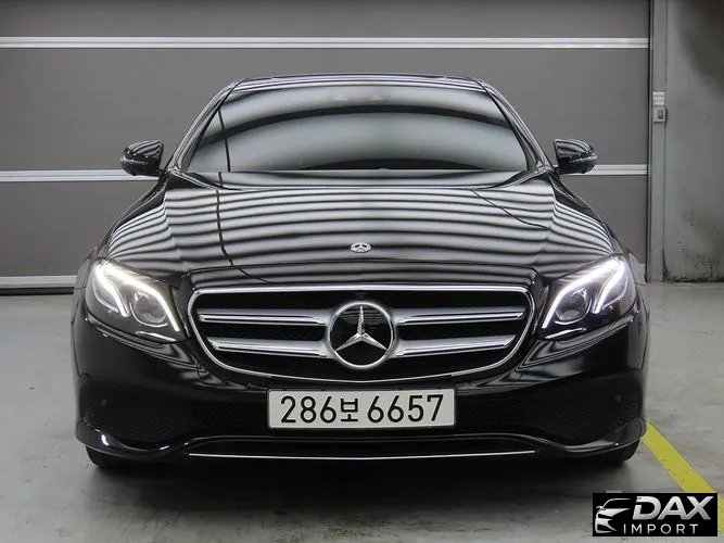 Mercedes-Benz E-Class E300 Avantgarde