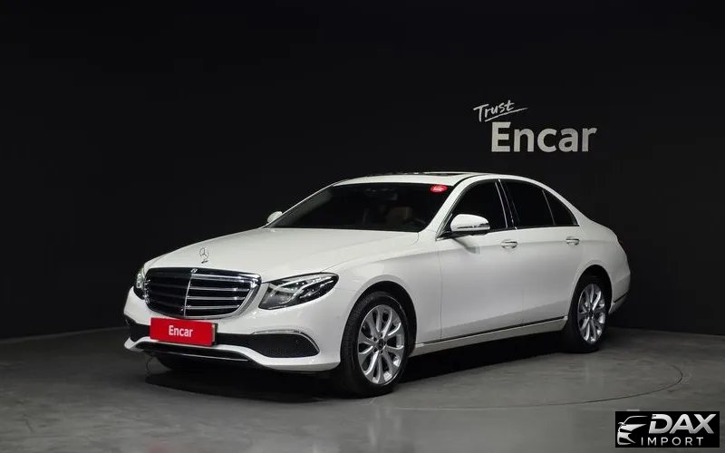 Mercedes-Benz E-Class E300 4MATIC Exclusive