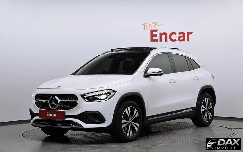 Mercedes-Benz GLA-Class GLA220