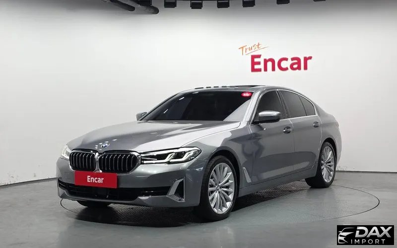 BMW 5-Series 530i xDrive Luxury