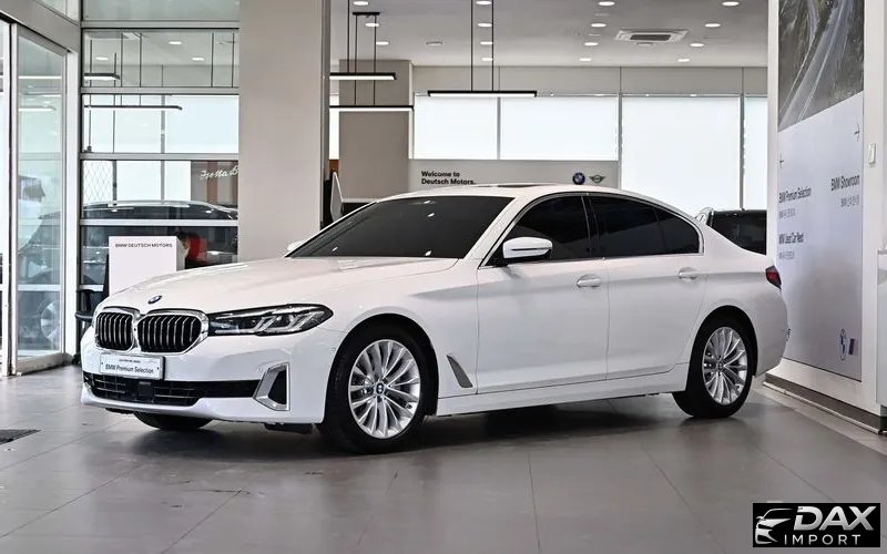 BMW 5-Series 520i Luxury