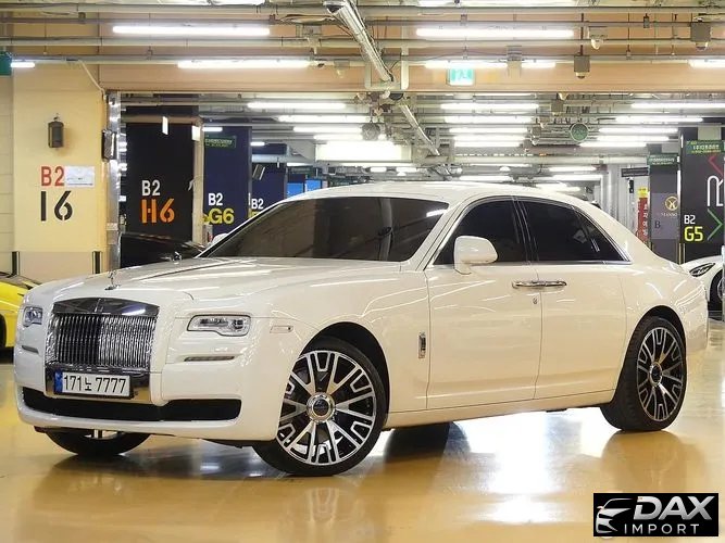 Rolls-Royce Ghost 6.6 V12