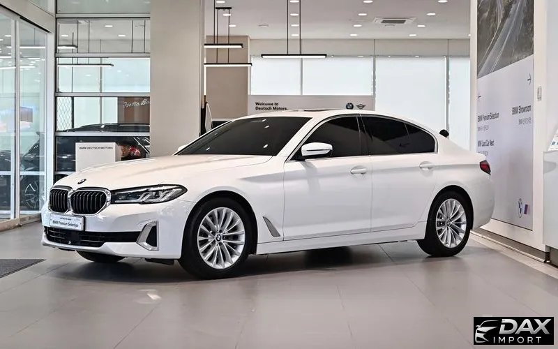 BMW 5-Series 520i Luxury