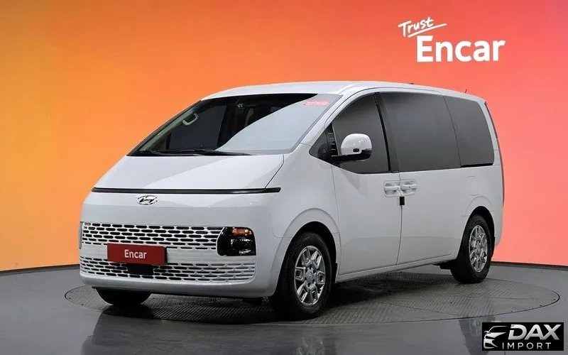 Hyundai Staria Tourer 11-Seater
