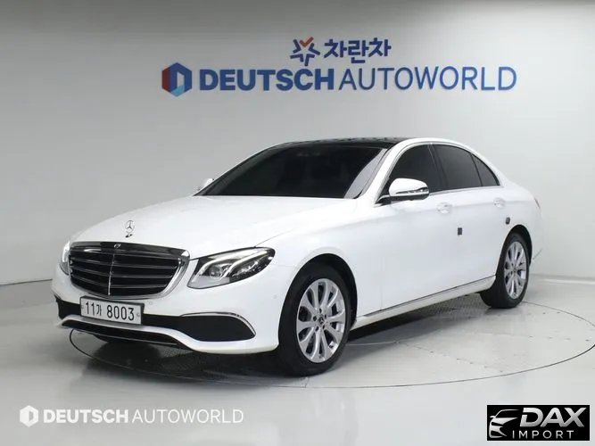 Mercedes-Benz E-Class E300 4MATIC Exclusive