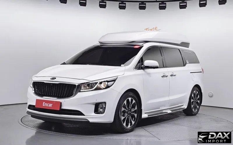 Kia Canival 11-seater Hi-Limousine