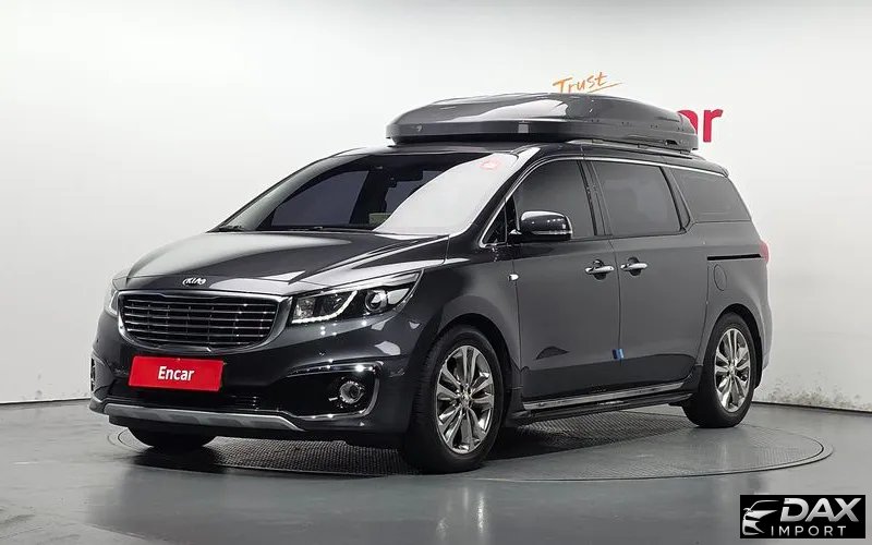 Kia Canival 7-seater Limousine