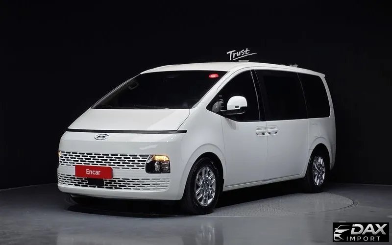Hyundai Staria Tourer 11-Seater