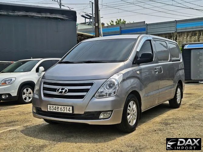 Hyundai Starex 3-Seater VAN