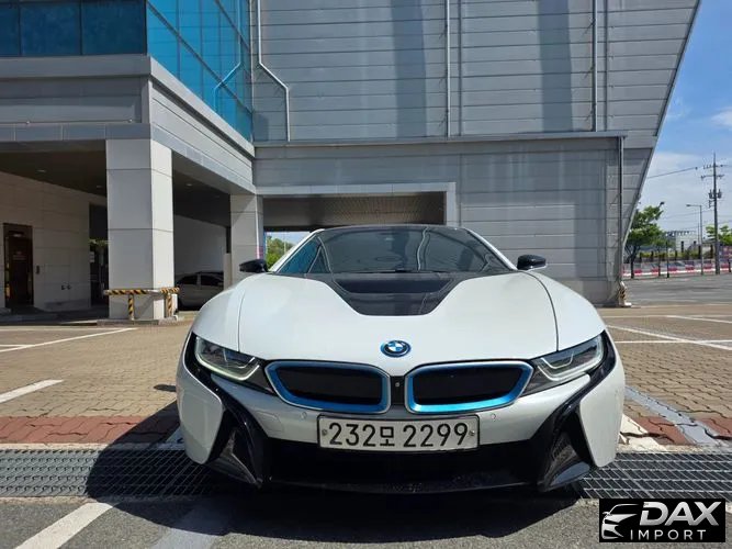 BMW i8 Coupe