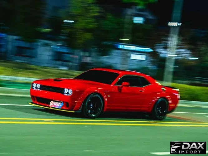 Dodge Challenger 6.4