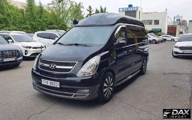 Hyundai Starex Limousine