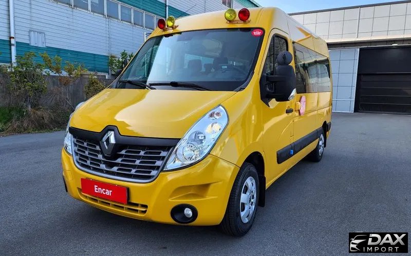 Renault-KoreaSamsung Master School Bus