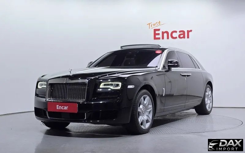 Rolls-Royce Ghost 6.6 EWB V12