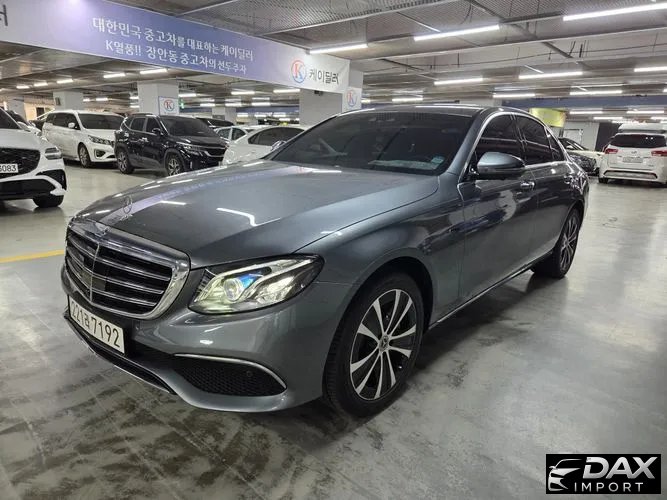 Mercedes-Benz E-Class E300e 4MATIC Exclusive