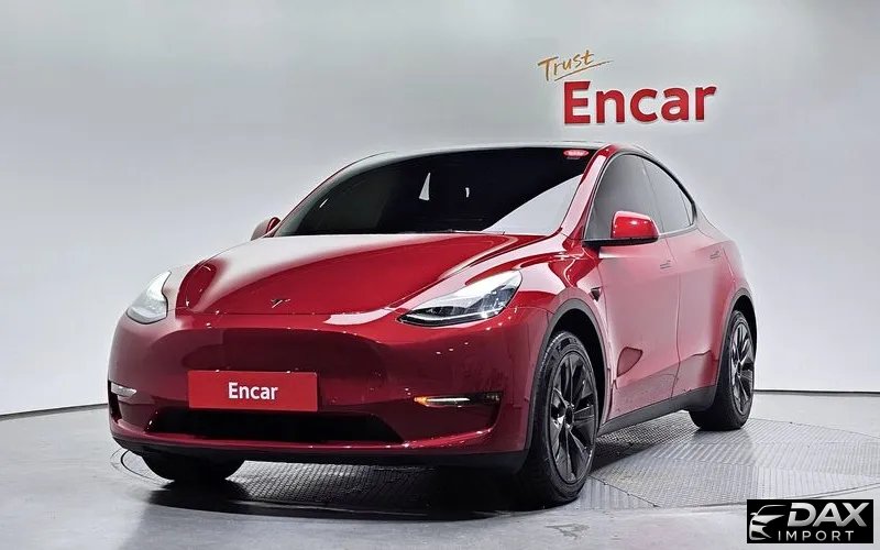 Tesla Model Y Standard Range