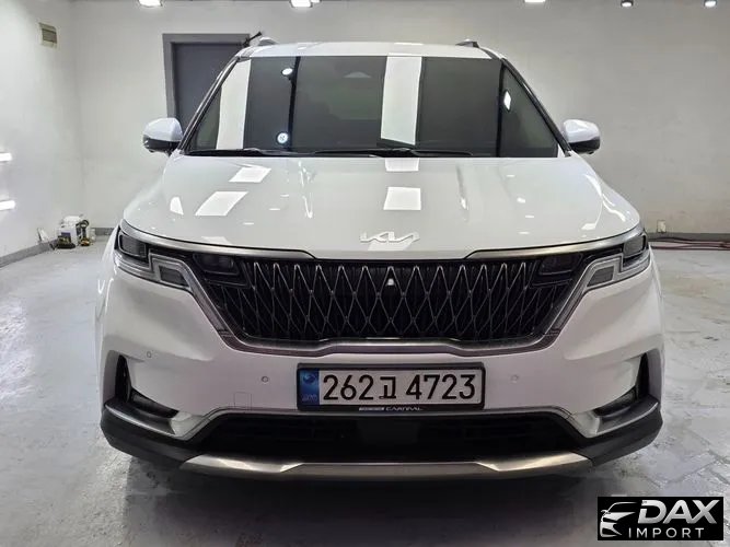Kia Canival 9-Seater Signature