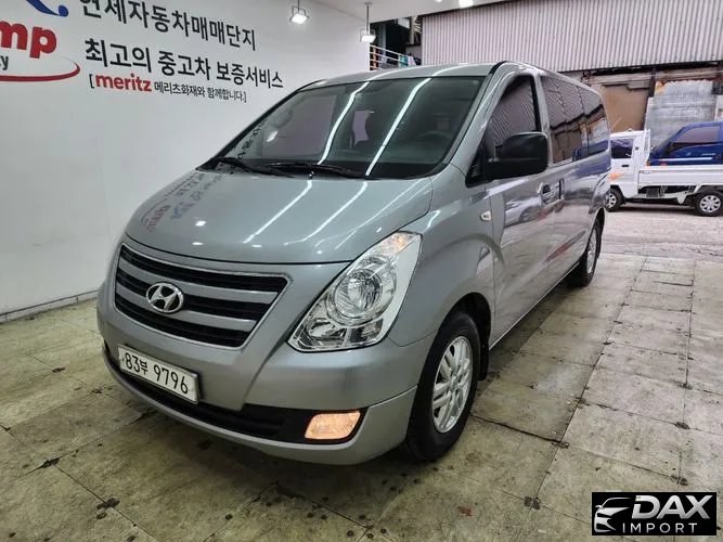 Hyundai Starex 5-Seater VAN