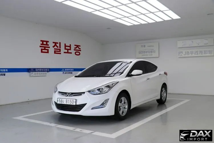 Hyundai AVANTE 1.6 GDi Smart