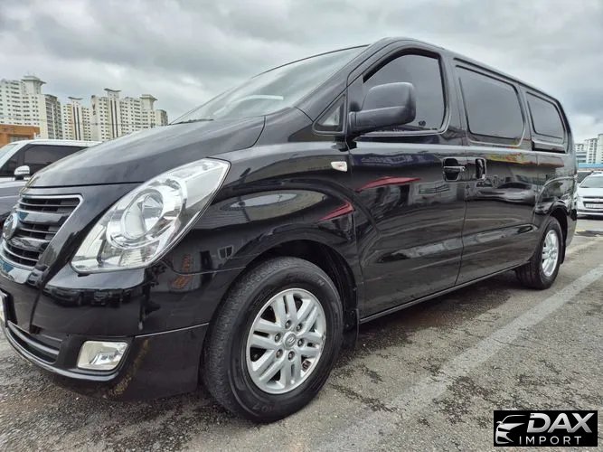 Hyundai Starex 3-Seater VAN