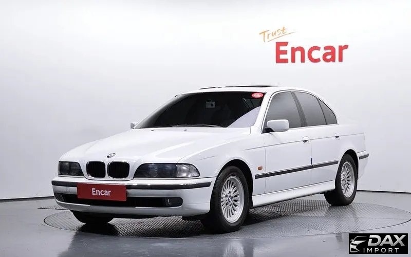 BMW 5-Series 528i
