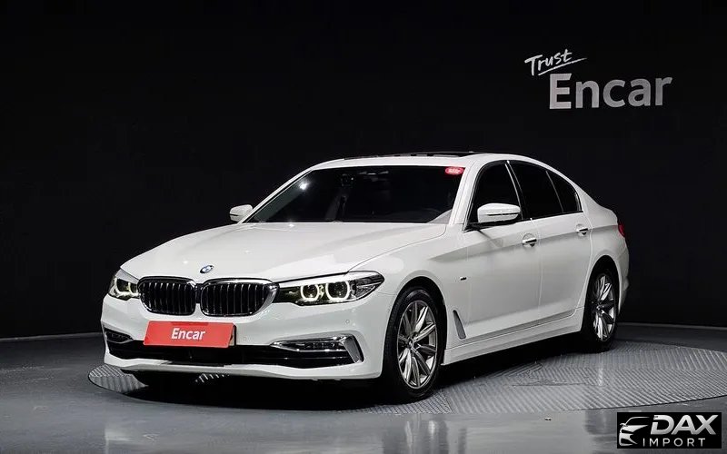 BMW 5-Series 520i Luxury