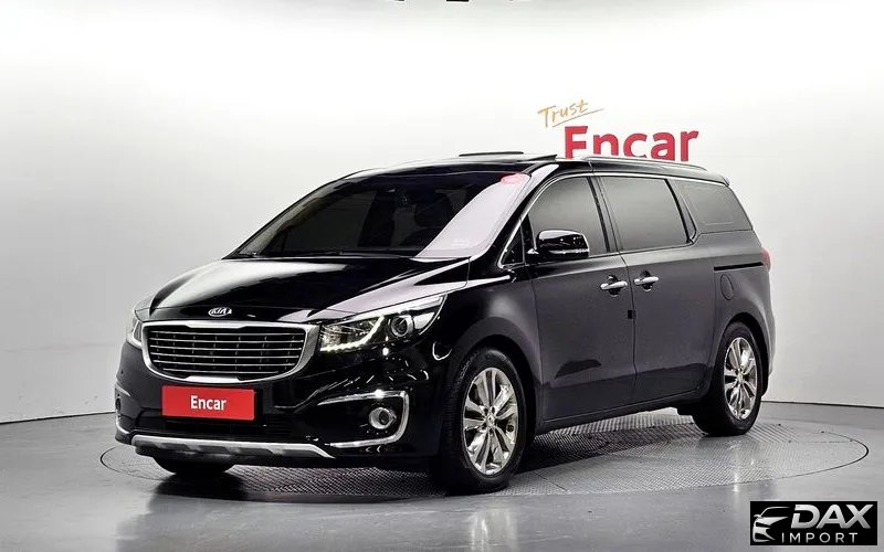 Kia Canival 7-seater Limousine