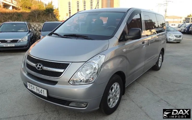 Hyundai Starex 5-Seater VAN
