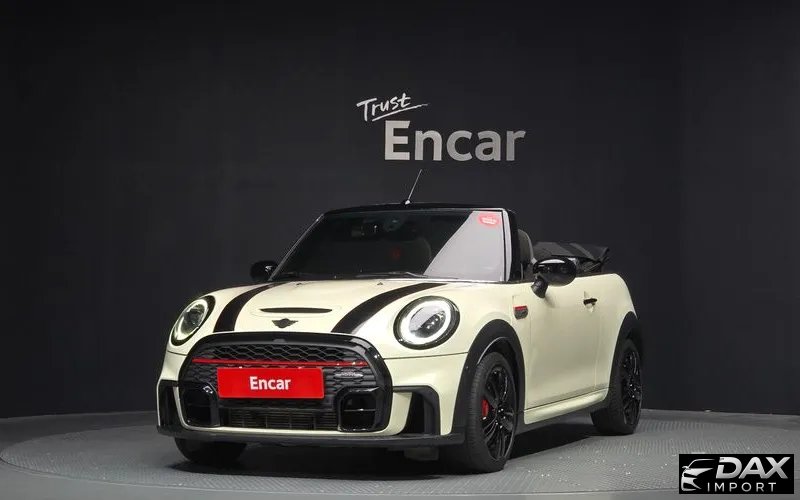 Mini Cooper Convertible JCW