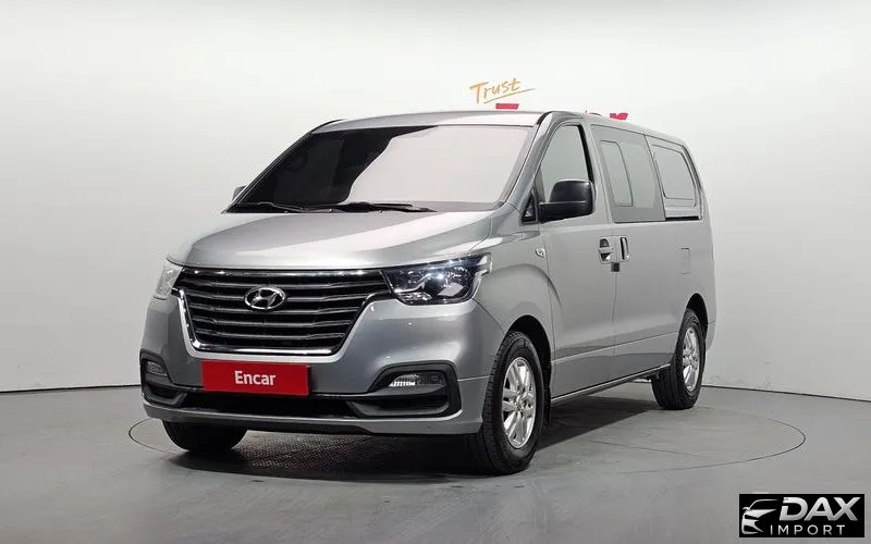 Hyundai Starex Van 5-Seater