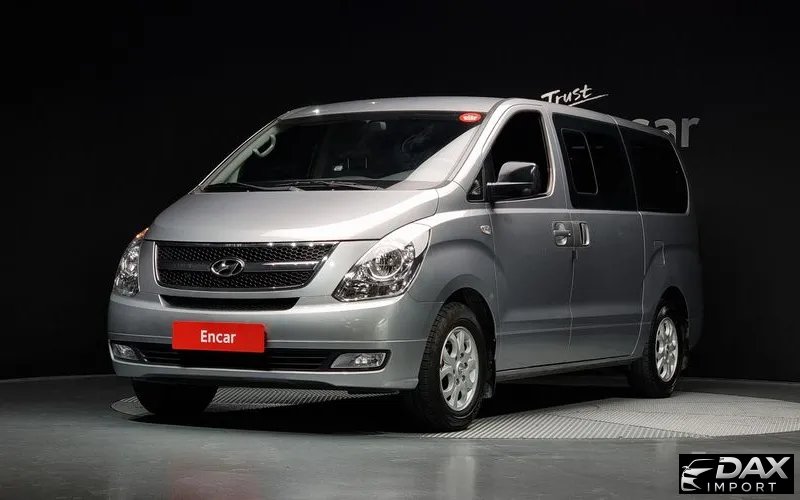 Hyundai Starex 12-Seater Wagon
