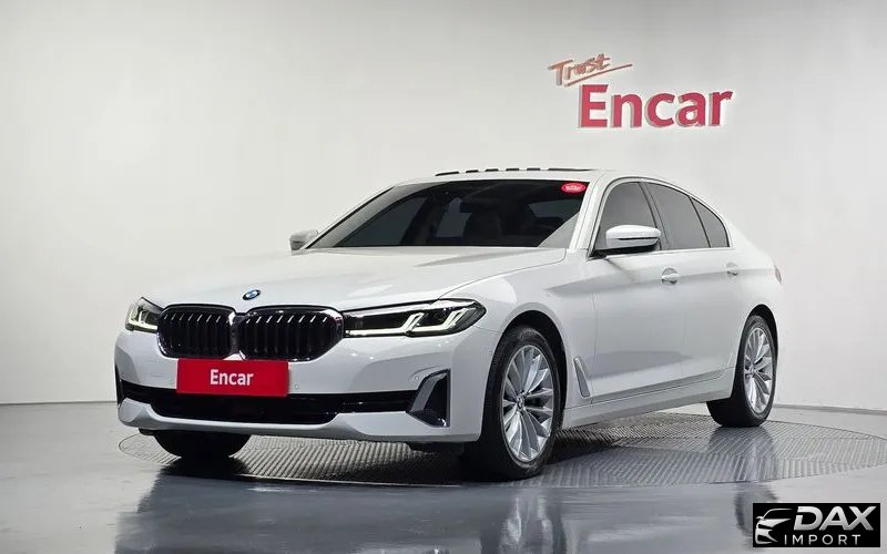 BMW 5-Series 530i xDrive Luxury