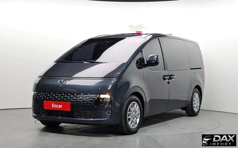 Hyundai Staria Tourer 9-Seater