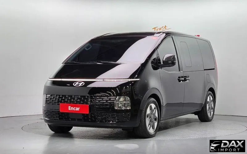 Hyundai Staria Tourer 9-Seater