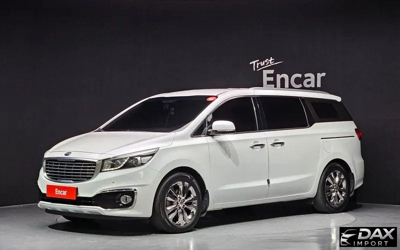 Kia Canival 7-seater Limousine