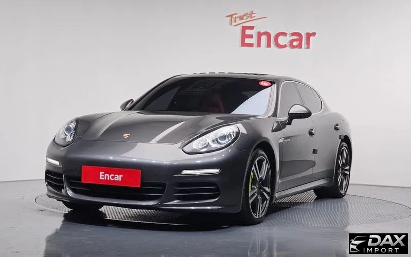 Porsche Panamera 3.0 S Hybrid