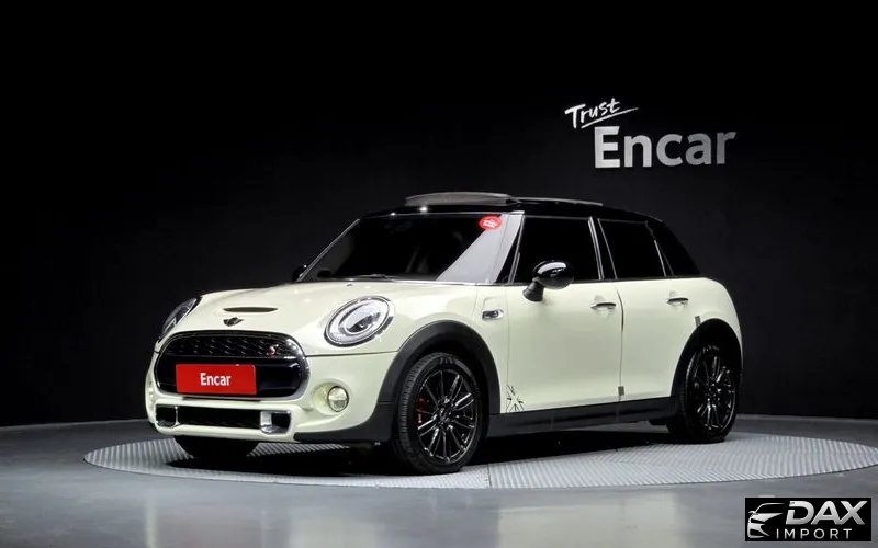 Mini Cooper 5Door Standard