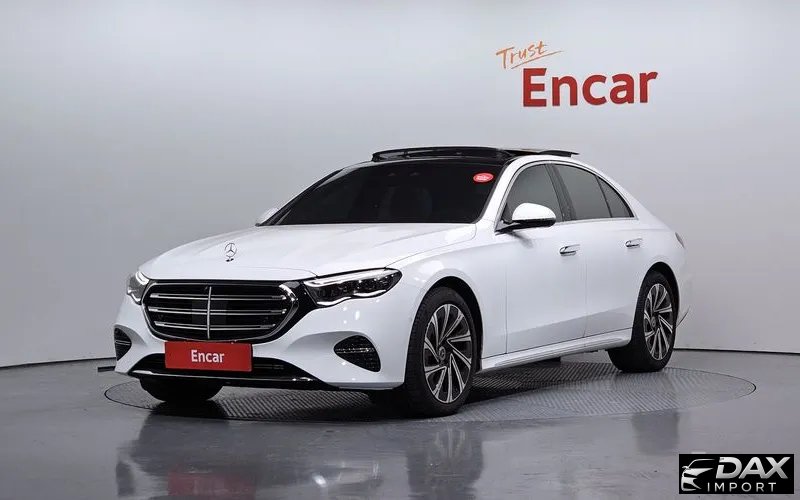 Mercedes-Benz E-Class E300 4MATIC Exclusive