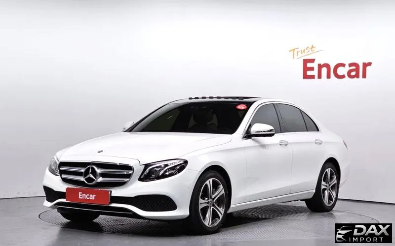 Mercedes-Benz E-Class E300 4MATIC Avnatgarde