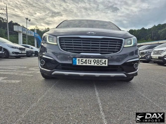 Kia Canival 9-seater Prestige