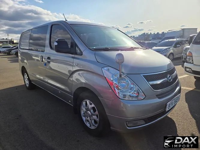 Hyundai Starex 5-Seater VAN