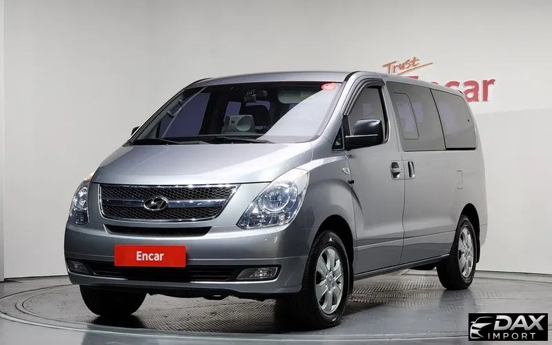 Hyundai Starex 4WD 12-Seater Wagon