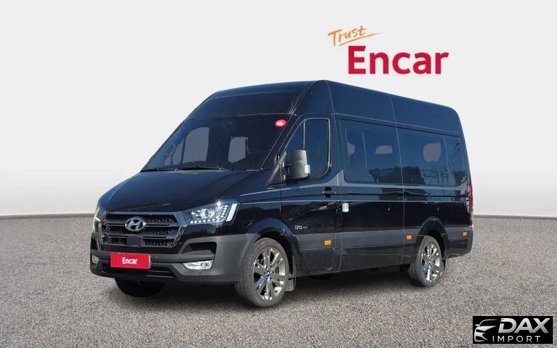 Hyundai Solati 15-seater