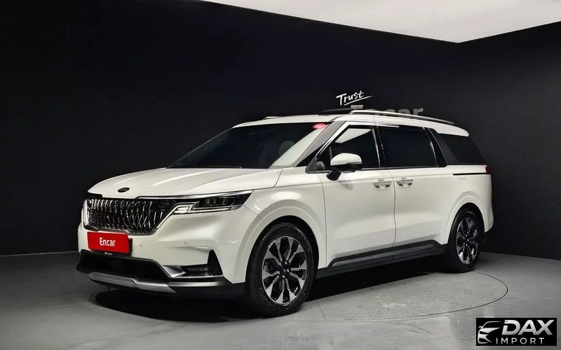 Kia Canival 9-Seater Signature