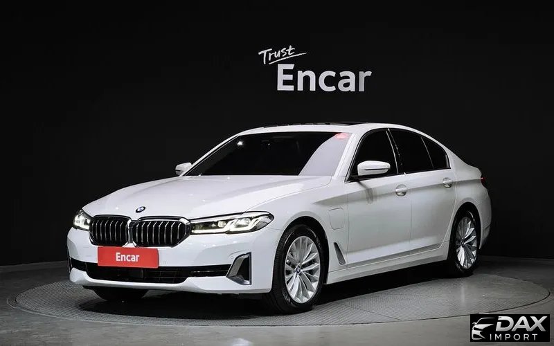 BMW 5-Series 530e Luxury