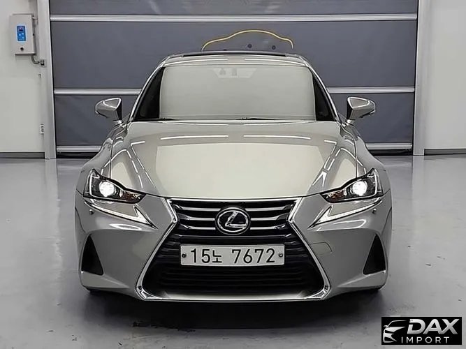 Lexus IS Supreme