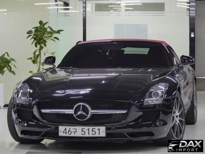 Mercedes-Benz SLS AMG Roadster